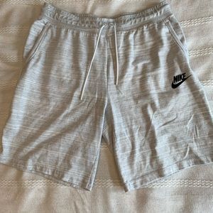 NIKE light gray shorts size xl